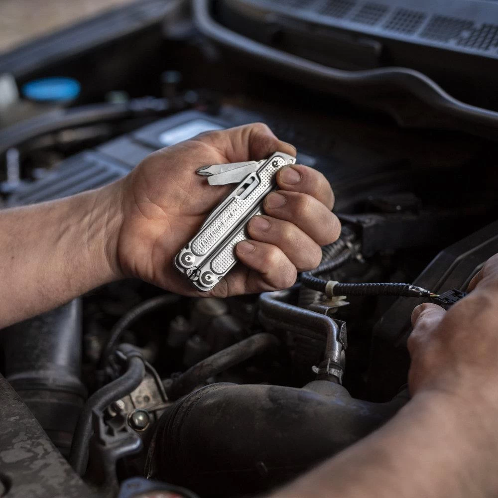 Leatherman FREE P4 Multipurpose Pliers With Nylon Sheath 6 Leatherman FREE P4 Multipurpose Pliers With Nylon Sheath - Image 6