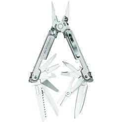 Leatherman FREE P4 Multipurpose Pliers With Nylon Sheath