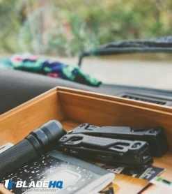 Leatherman OHT One-Hand-Tool Multi-Tool W/ Brown MOLLE Sheath 831626 -Sale Leatherman OHT Lifestyle Tool in car