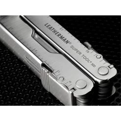 Leatherman Super Tool 300 Multi-Tool With Nylon Sheath 12 Leatherman Super Tool 300 Multi-Tool With Nylon Sheath -Sale Leatherman st300 handle detailx1000